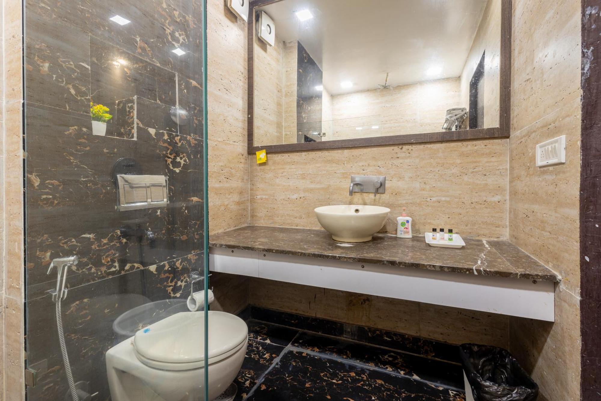 Red Castle - Karol Bagh - Where Luxury Meets Comfort Hotel New Delhi