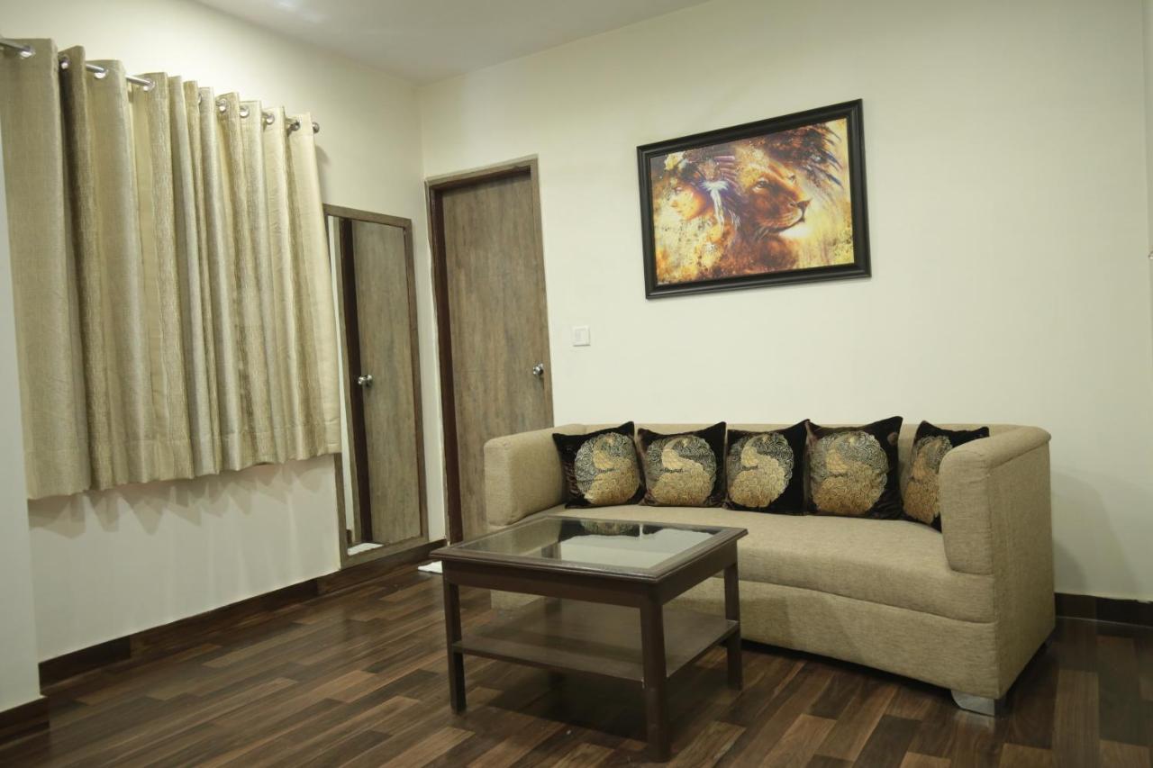 Red Castle - Karol Bagh - Where Luxury Meets Comfort 4* New Delhi